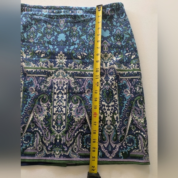 Talbots women's Blue PASLEY Abstract BOHEMIAN Print Mini Skirt Size 14P - Picture 4 of 10